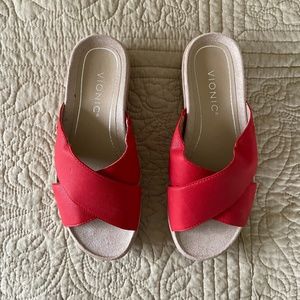 Vionic Red Hayden Flatform Leather Platform Sandals